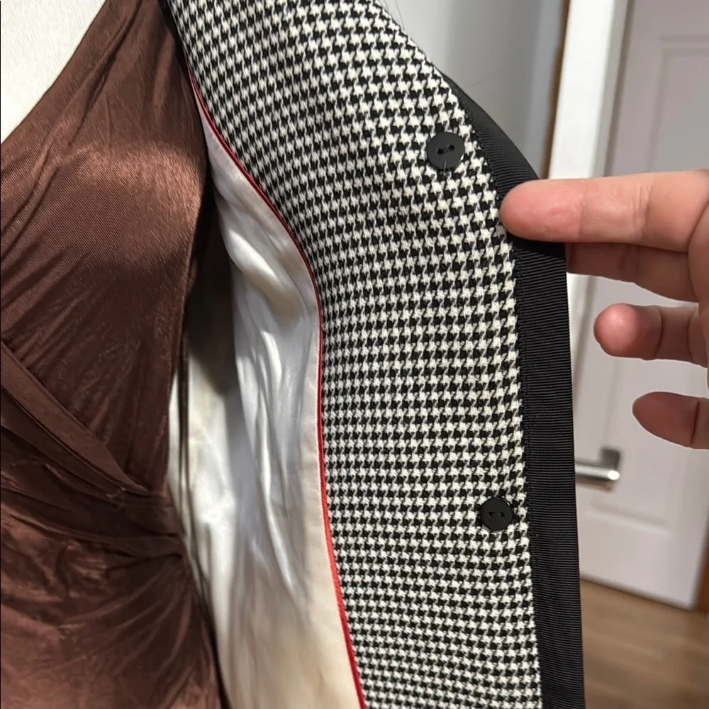 Kate Spade - Black and White Blazer with Houndstooth Pattern and 3Q sleeve